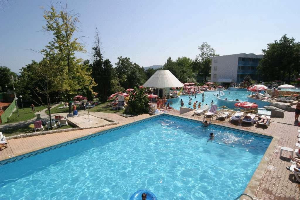 Hotel Orhidea Albena Kültér fotó