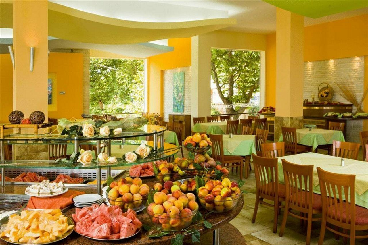 Hotel Orhidea Albena Kültér fotó
